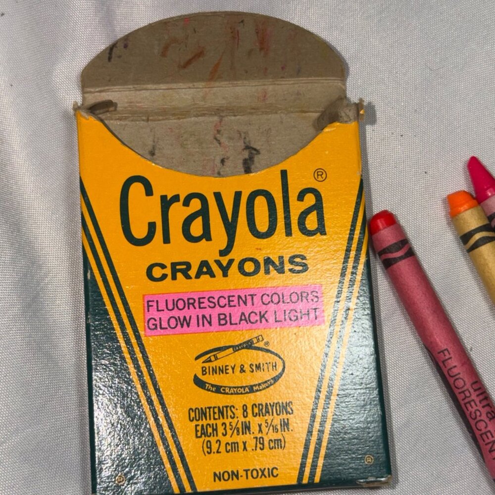 Crayola Crayon Fluorescent 8 Count Vintage No. 8F - Picture 8 of 10
